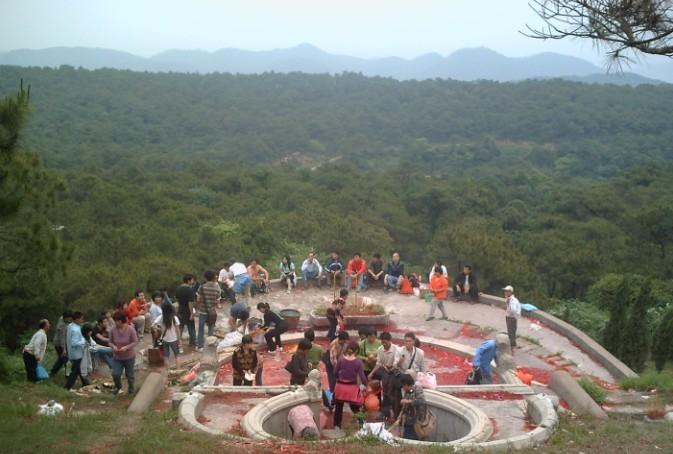 林州名人祖坟风水_林州坟头古墓_林州风水大师