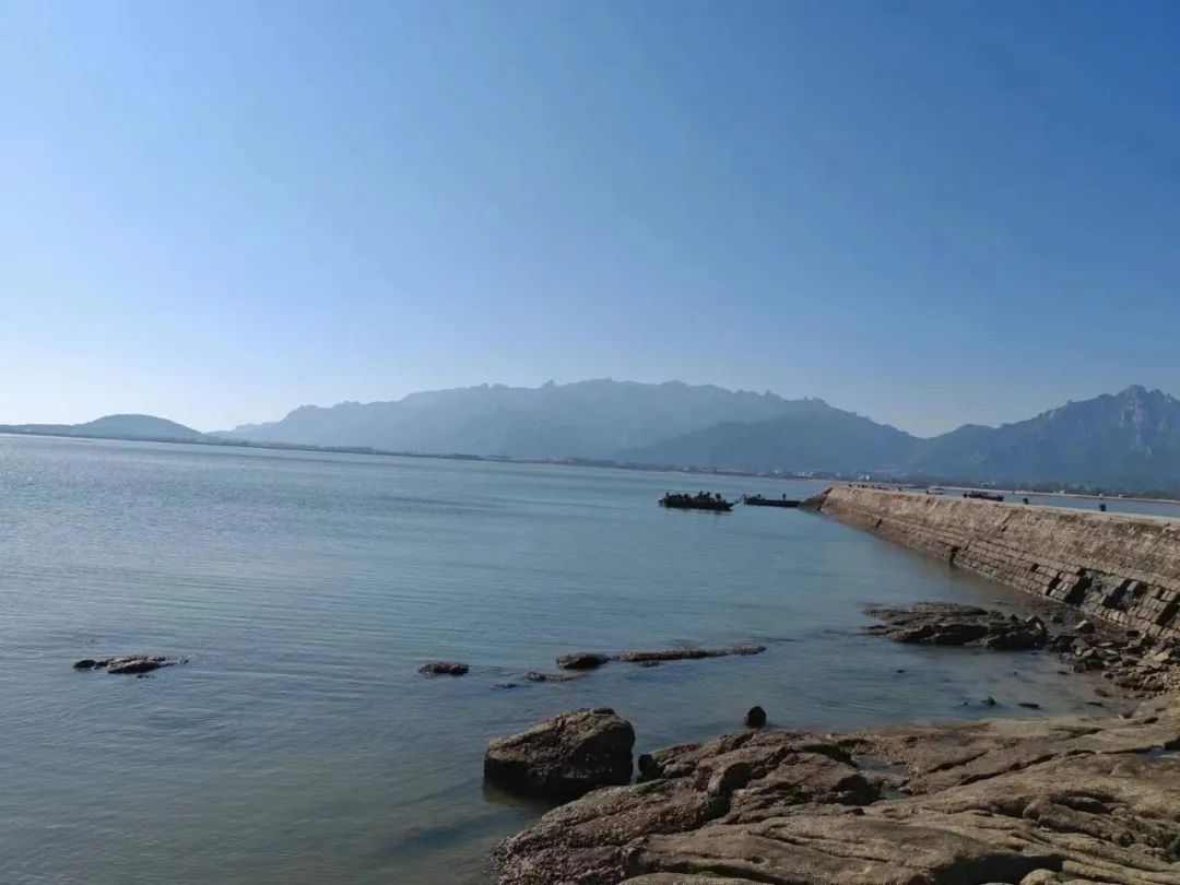 餐厅大小形状与客厅的风水_客厅风水餐厅形状大小图_客厅风水餐厅形状大小怎么选